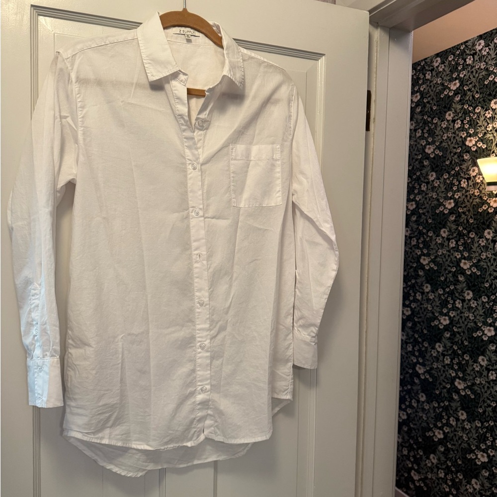 Z Supply women’s button down  White Shirt